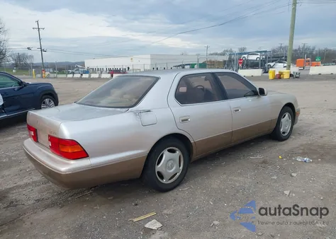 1998 Lexus Ls 400 z USA, uszkodzony, nr VIN JT8BH28FXW0127870